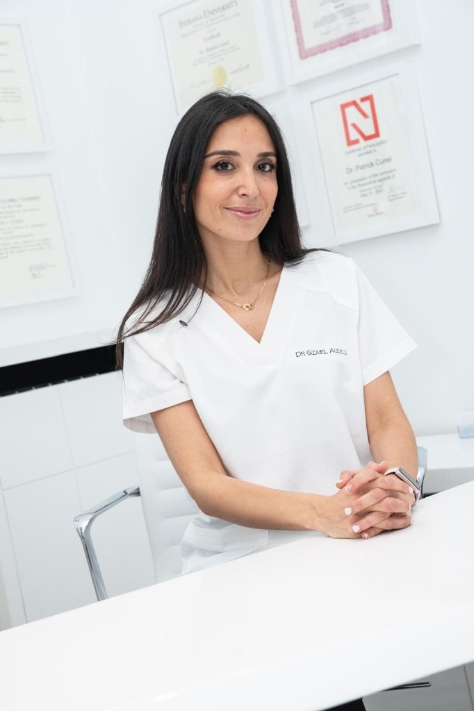Portrait du Dr Audélia Gzaiel, orthodontiste au cabinet de Neuilly-sur-Seine
